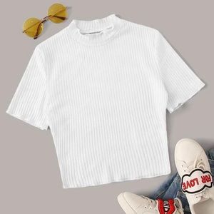White crop top short sleeved ribbed shirt